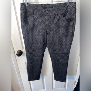 Torrid Gray shimmer ankle jeggings